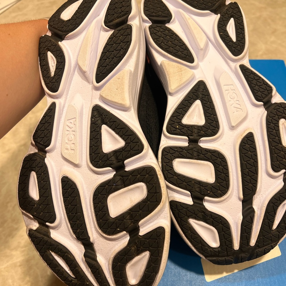 Hoka Bondi 8 - Picture 3 of 7